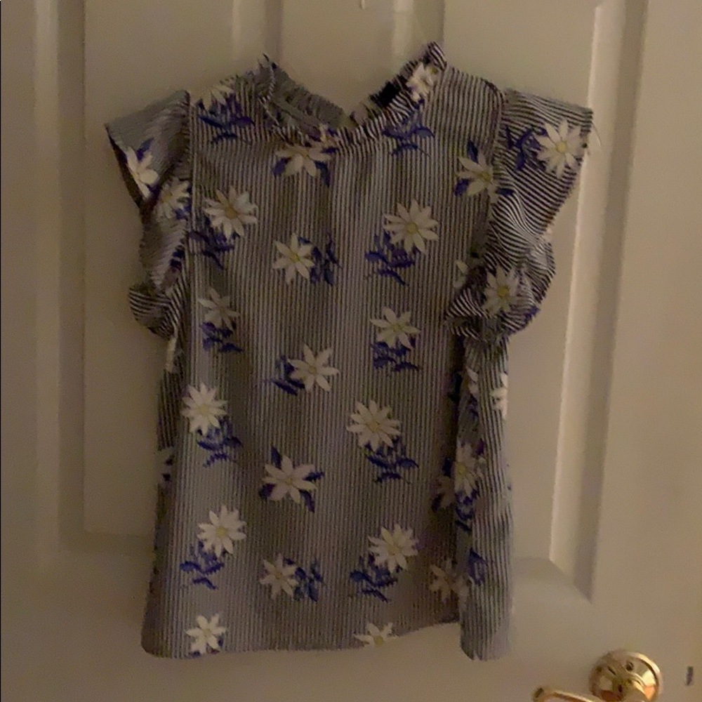 Women’s ruffled neck blouse